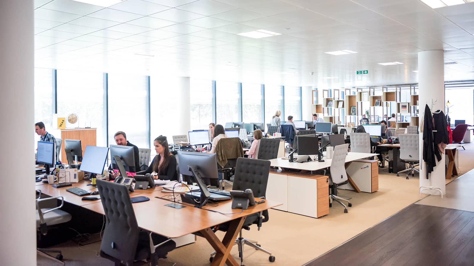 Contact Centres & BPO - Dollu solutions